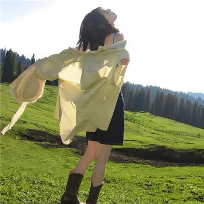 四个孩子走进银行